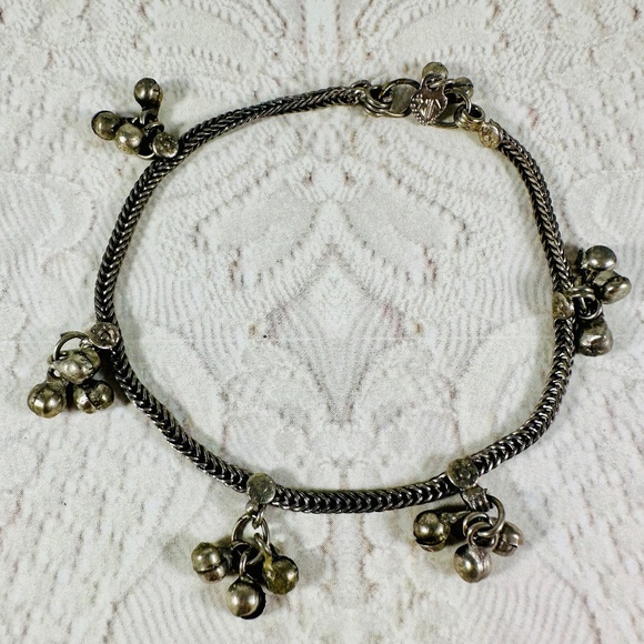 Vintage Rajasankle bracelet with little bell tassels Ethnic Old Silver Marked VR - Picture 1 of 3